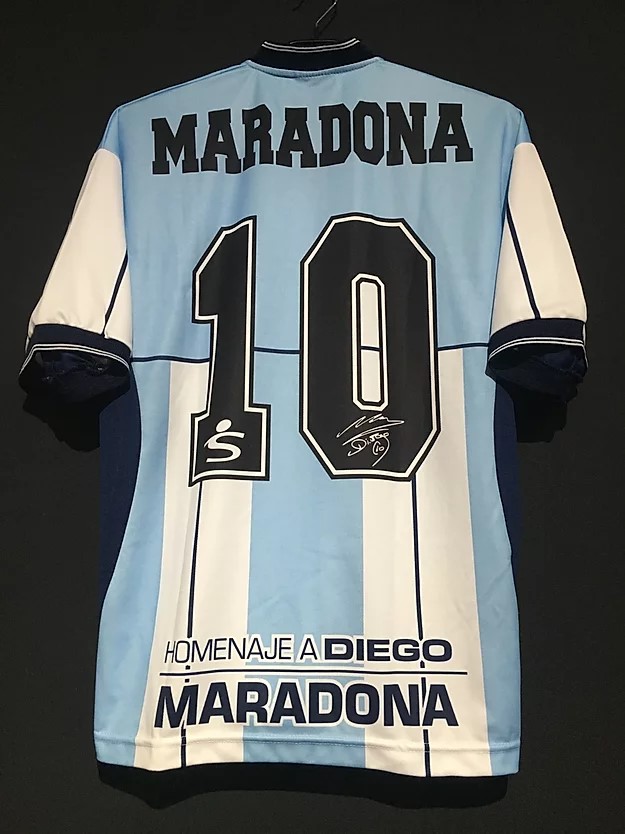 アルゼンチンの英雄マラドーナの2001年引退試合記念ユニフォーム！｜サッカーユニフォーム狂の唄