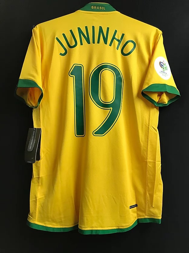 2006年ブラジル代表ジュニーニョのユニフォーム背面