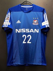 扇原貴宏の横浜F・マリノスの2017年カップ戦用ホームユニフォーム