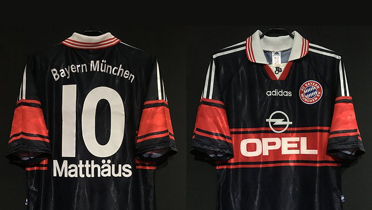 1997-99バイエルン・ミュンヘンのホームユニフォーム