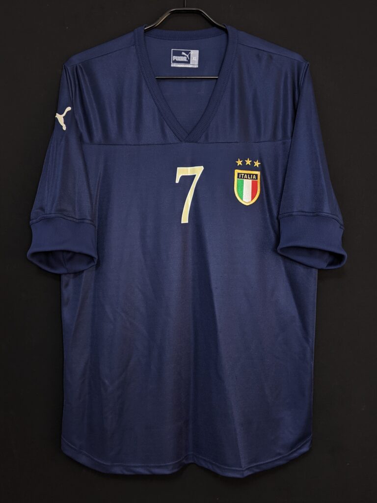 存在そのものがレア！2004年イタリア代表3rdユニフォーム！｜サッカー